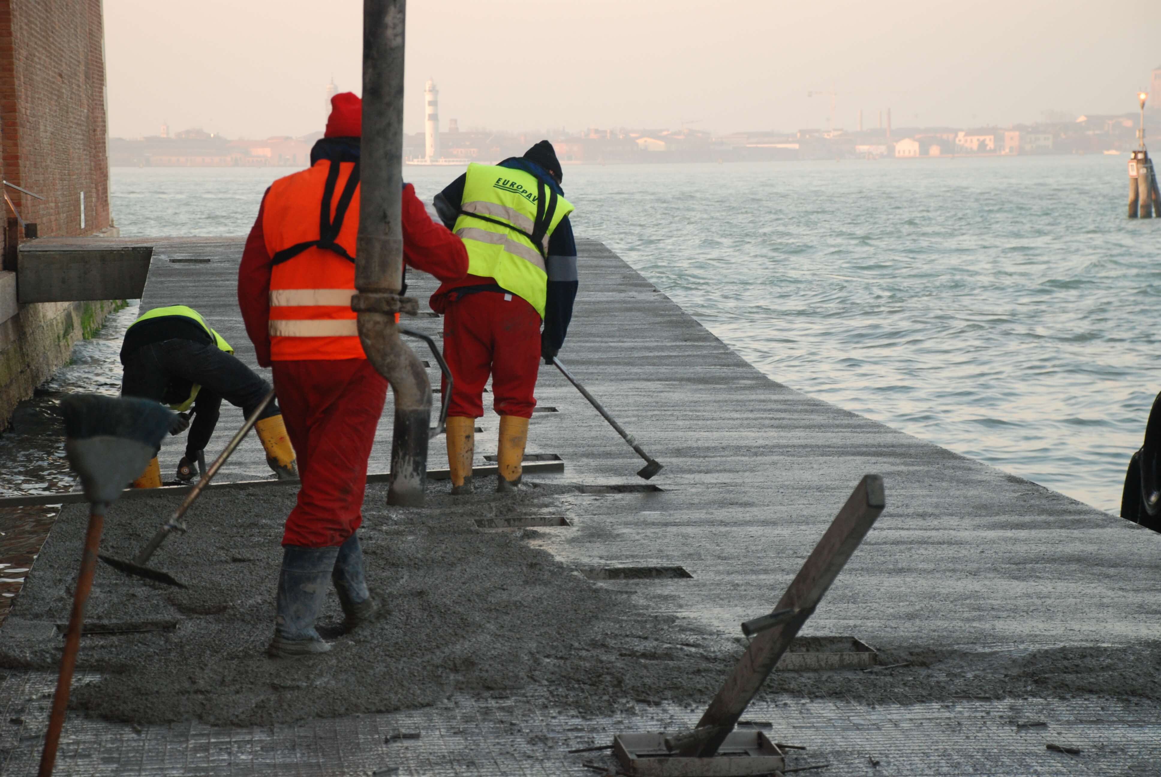 Ecobeton Bonding Agent usato in una banchina portuale a Venezia